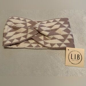 L.I.B. Ladies 100% acrylic western pattern ladies headband NWT